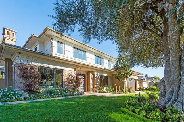 Highland Oaks, an oak-shaded estate on Highland Oaks Drive, Arcadia, developed by Chateau Group USA